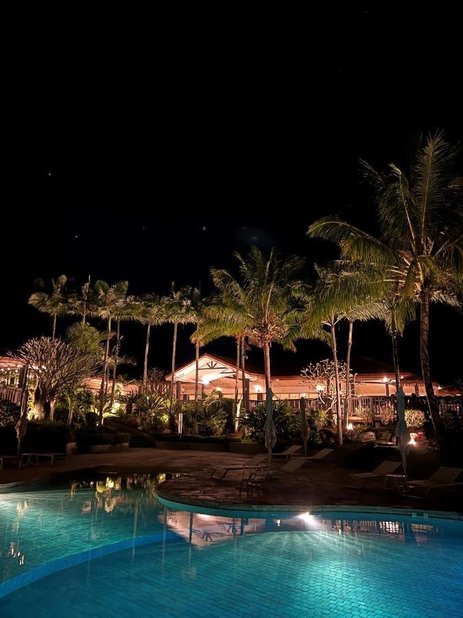 Rivland Resort Païta Exteriör bild